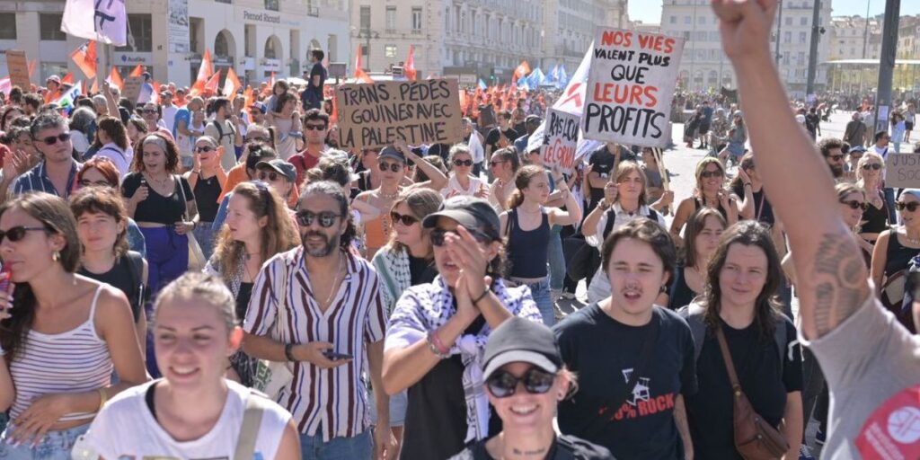 'Macron Get Out!' Unions Lead Massive Anti-Austerity Protests Across France