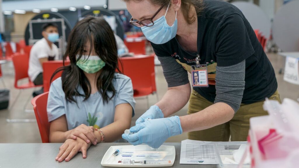 Oregon’s health officer explains the new Western States Health Alliance’s COVID-19 vaccine recommendations