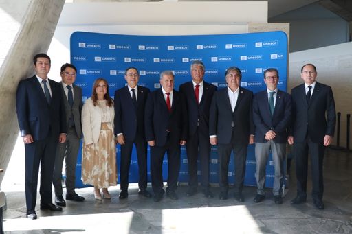 France hosts UNESCO conference honouring Kyrgyz writer Chinghiz Aitmatov France hosts UNESCO conference honouring Kyrgyz writer Chinghiz Aitmatov