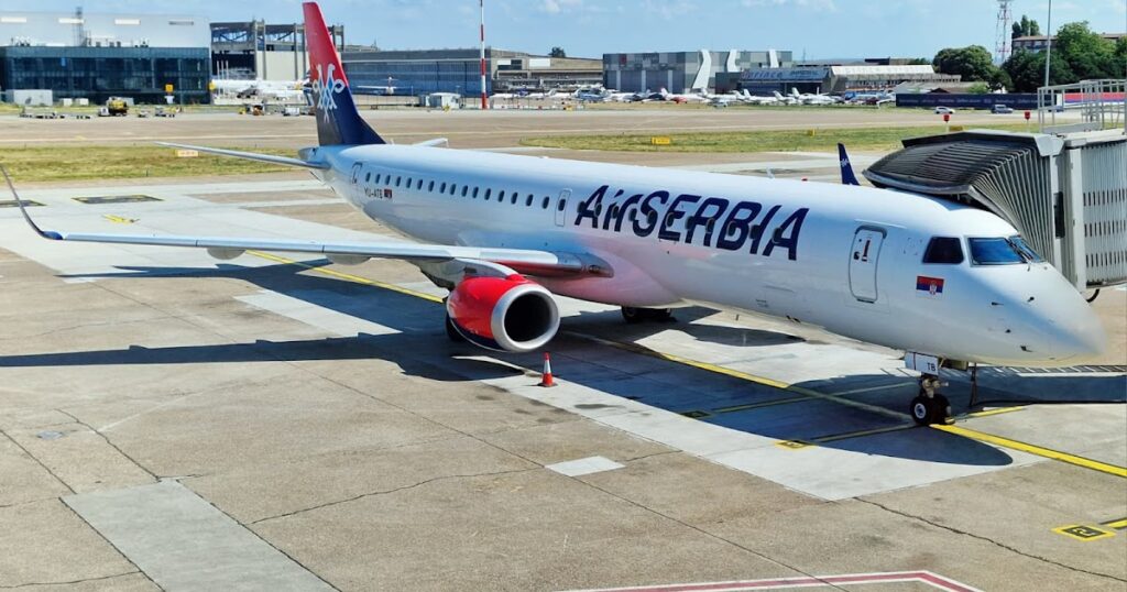 Air Serbia downgrades Lyon service