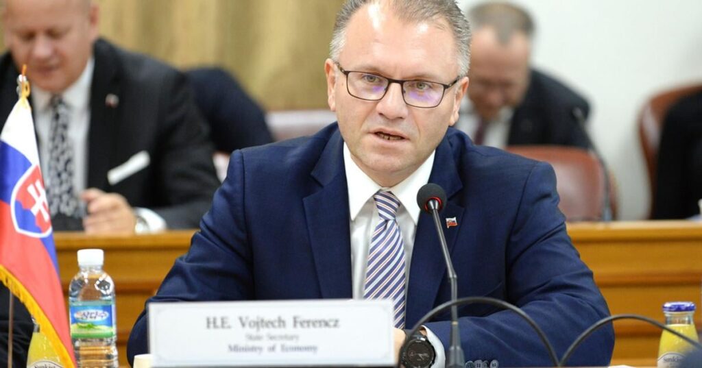 Slovakia’s gas chief resigns after two years marked by pro-Russian stance Slovakia’s gas chief resigns after two years marked by pro-Russian stance