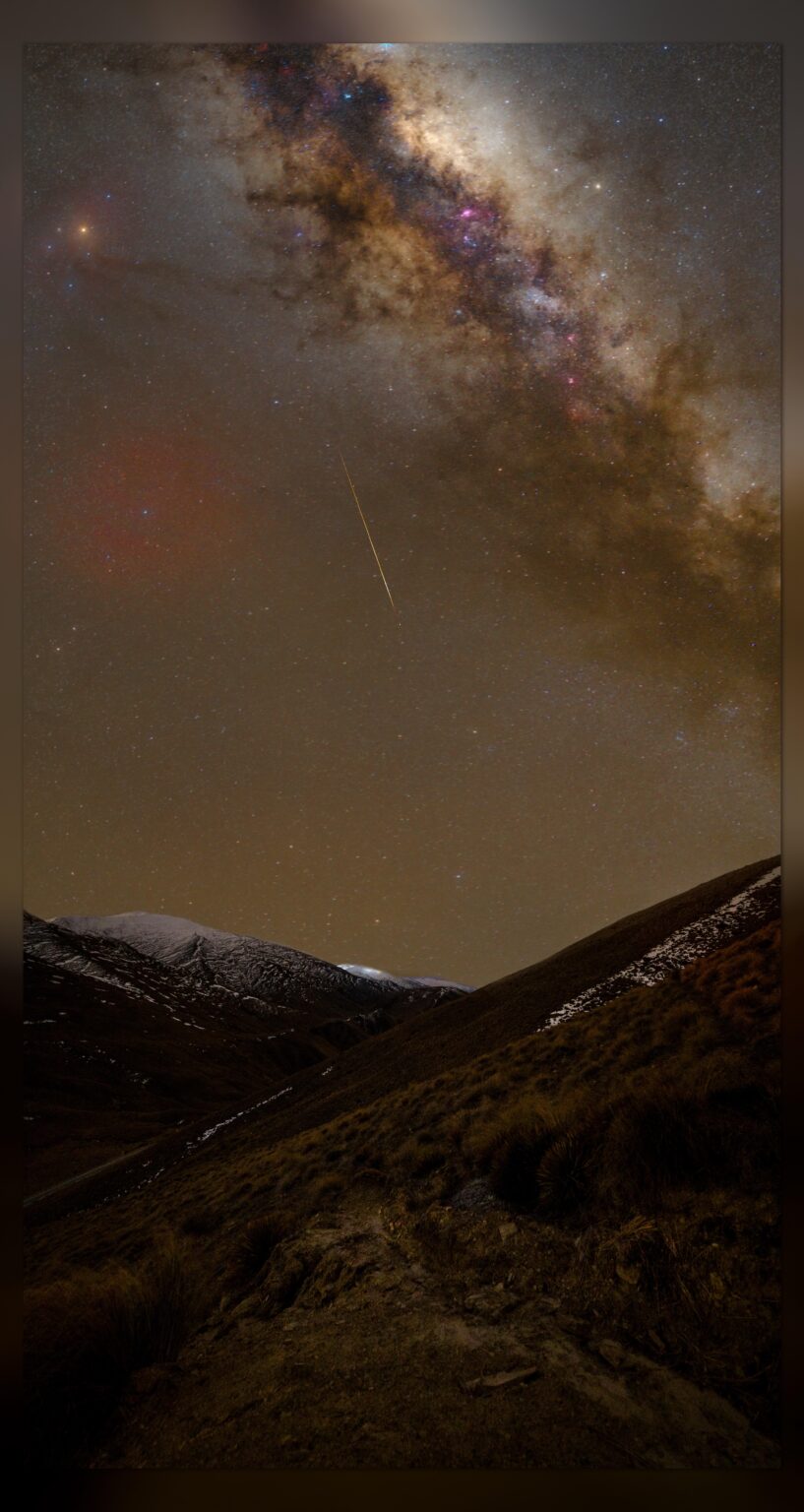 Crown range and the Milky Way