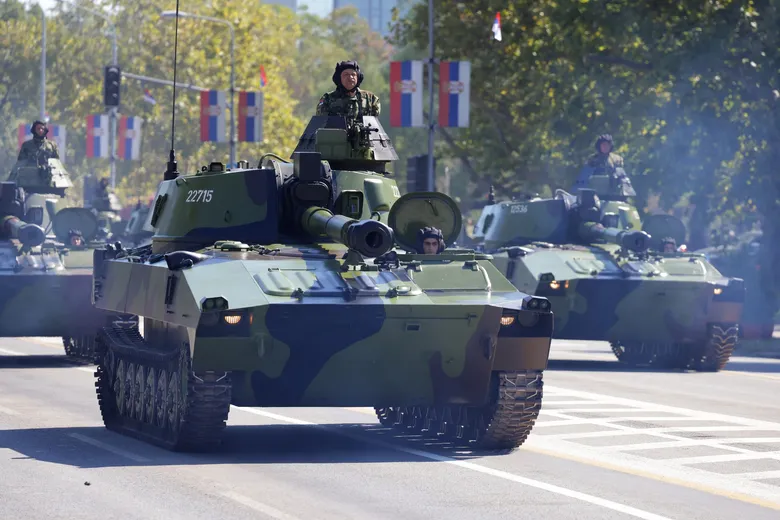 A military parade with tanks from Russia and fighter jets from France took place in Serbia – photos