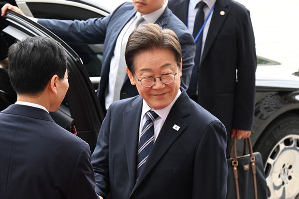 Realmeter: Lee’s Approval Rating Rises to 53.6%