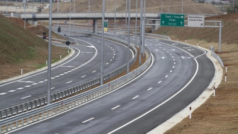 Kosovo's main roads will be temporarily closed in the next three days