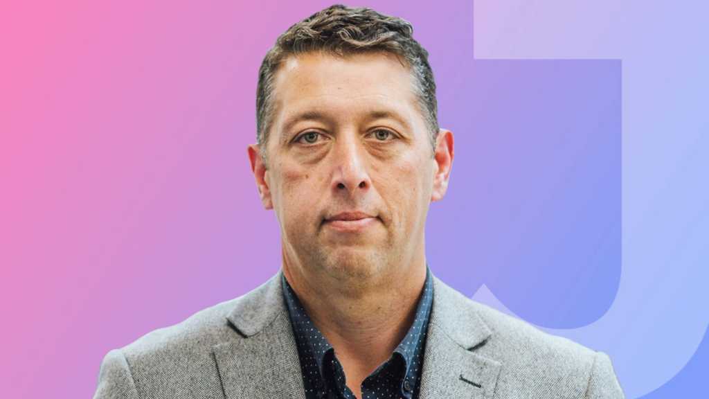 Justin Gray (Datacom)