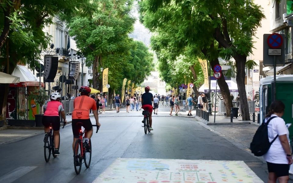 Athens marks World Car-Free Day with festival on Athinas Street