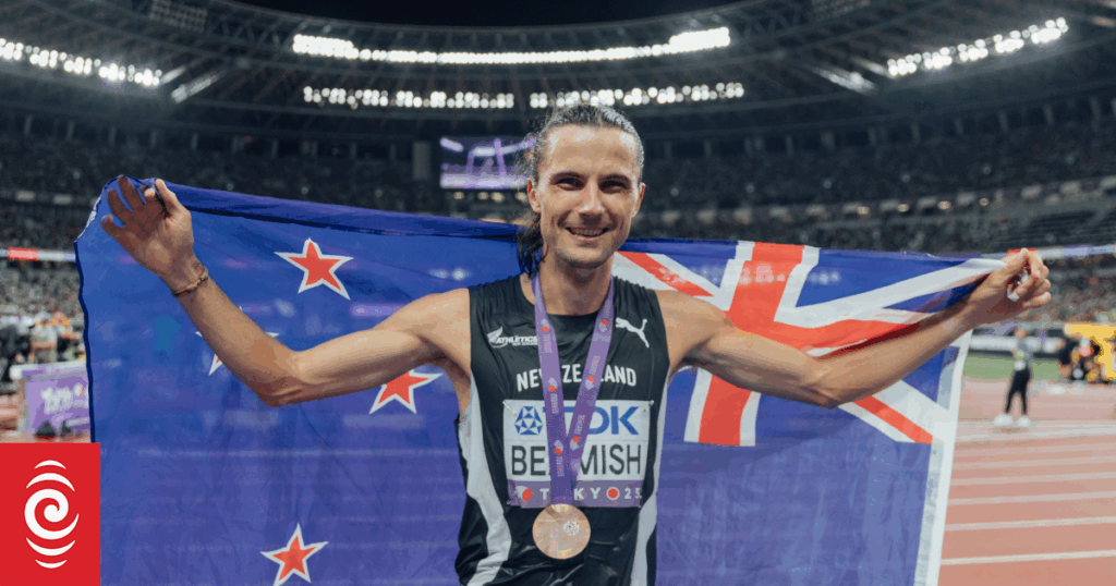 New Zealander Geordie Beamish stuns four-time champ to take world steeplechase gold