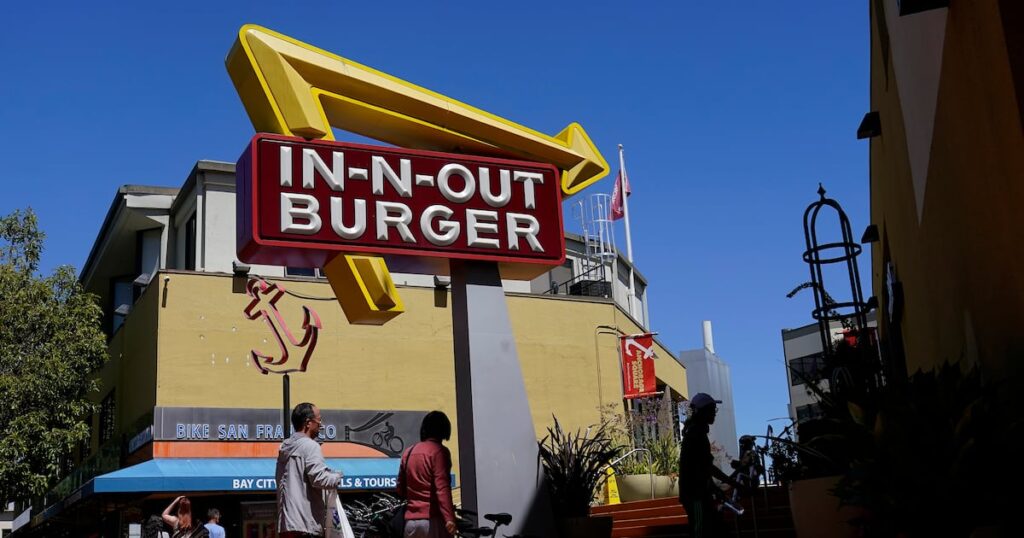 What your drive-thru burger stop can tell you about the economy – Deseret News