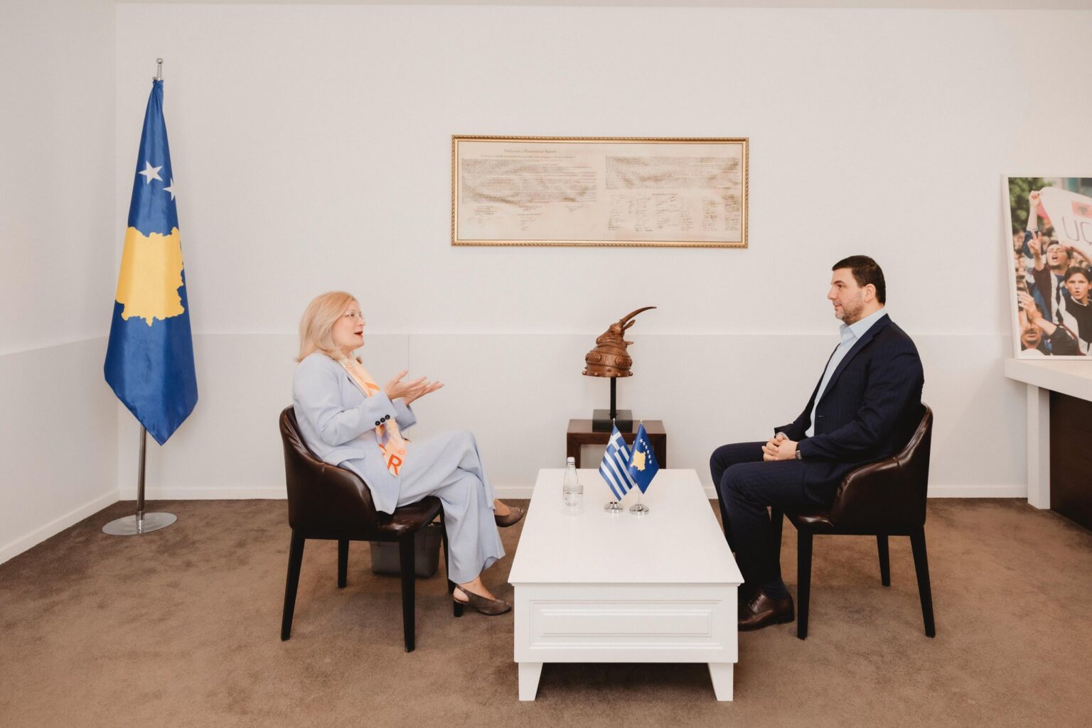 Krasniqi meets the head of the Greek office in Kosovo – They talk about political developments and the election campaign