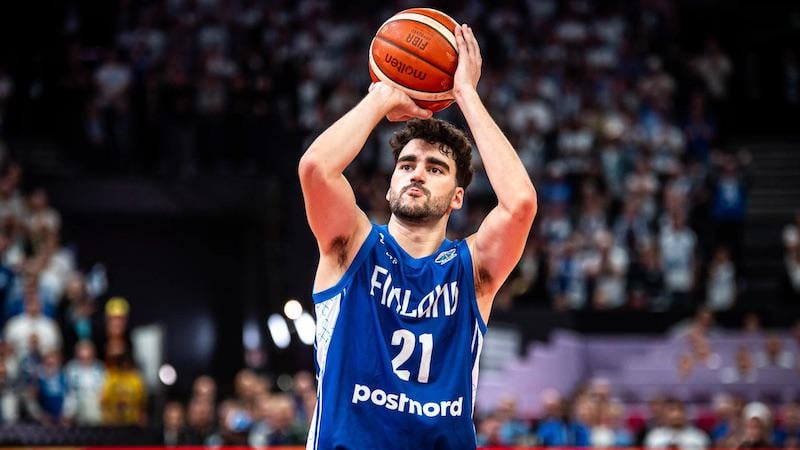 Finnish-born Edon Maxhuni, whose parents are from Mitrovica, took part in Finland’s historic elimination of Serbia in Eurobasket 2025. (92-86)