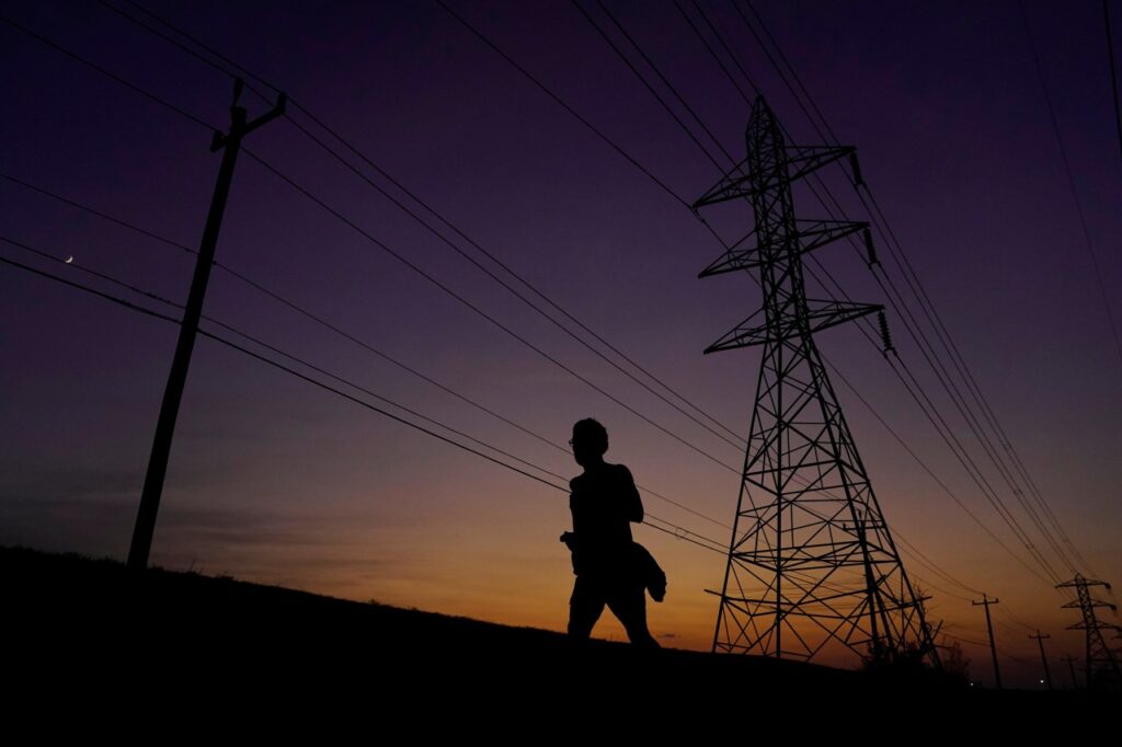 Governors meet to address energy concerns as the need continues rising