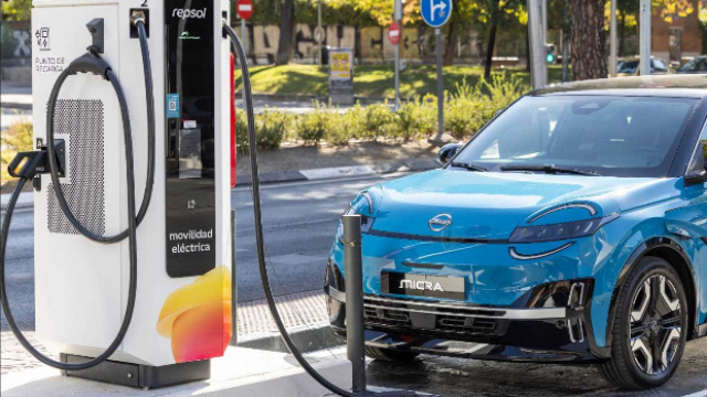 Repsol, Nissan extend partnership to offer free EV charging in Spain