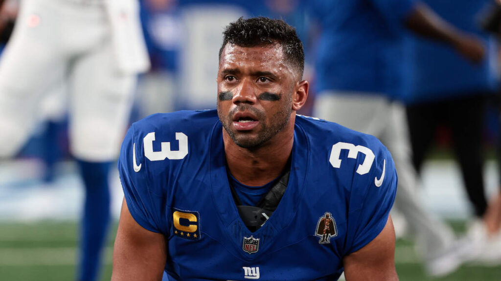 Giants Make Quarterback Change: Report