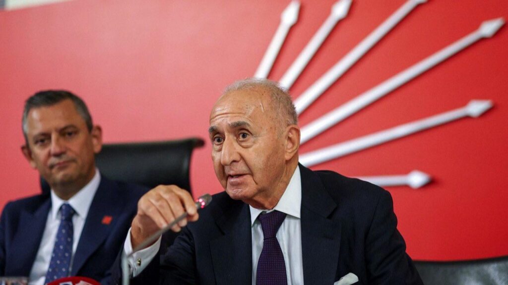 Hikmet Çetin spoke to Yavuz Donat from the Sabah newspaper: As 3 former president, we published a papers to be united around Özgür Özel, Kemal Bey did not accept.