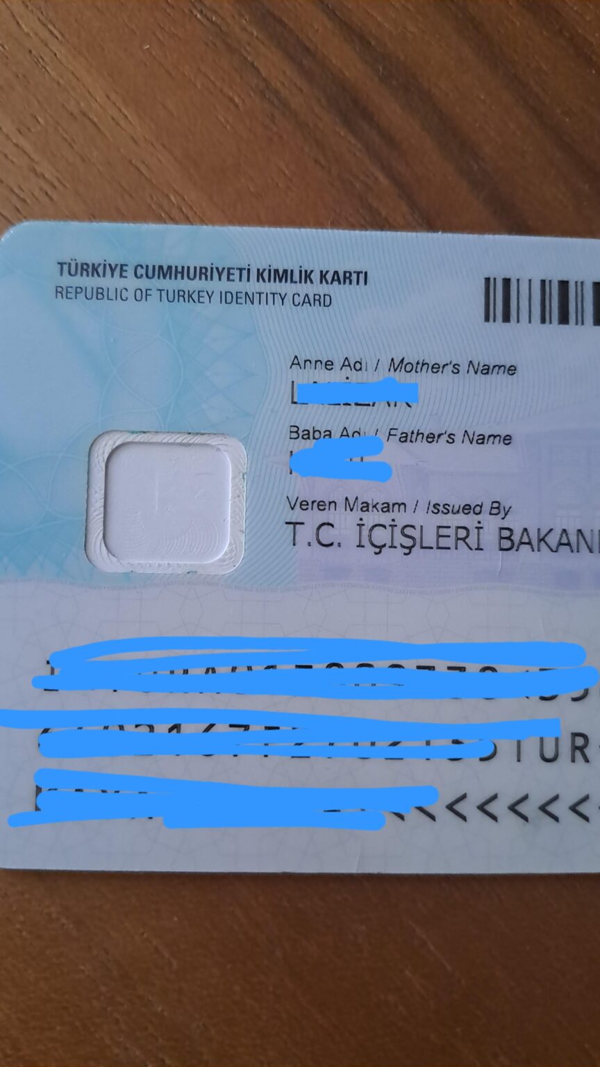 Check if the chip is on the chip while taking the identity back.