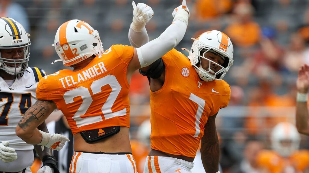 Tennessee football vs Georgia picks, predictions, odds for Week 3 game