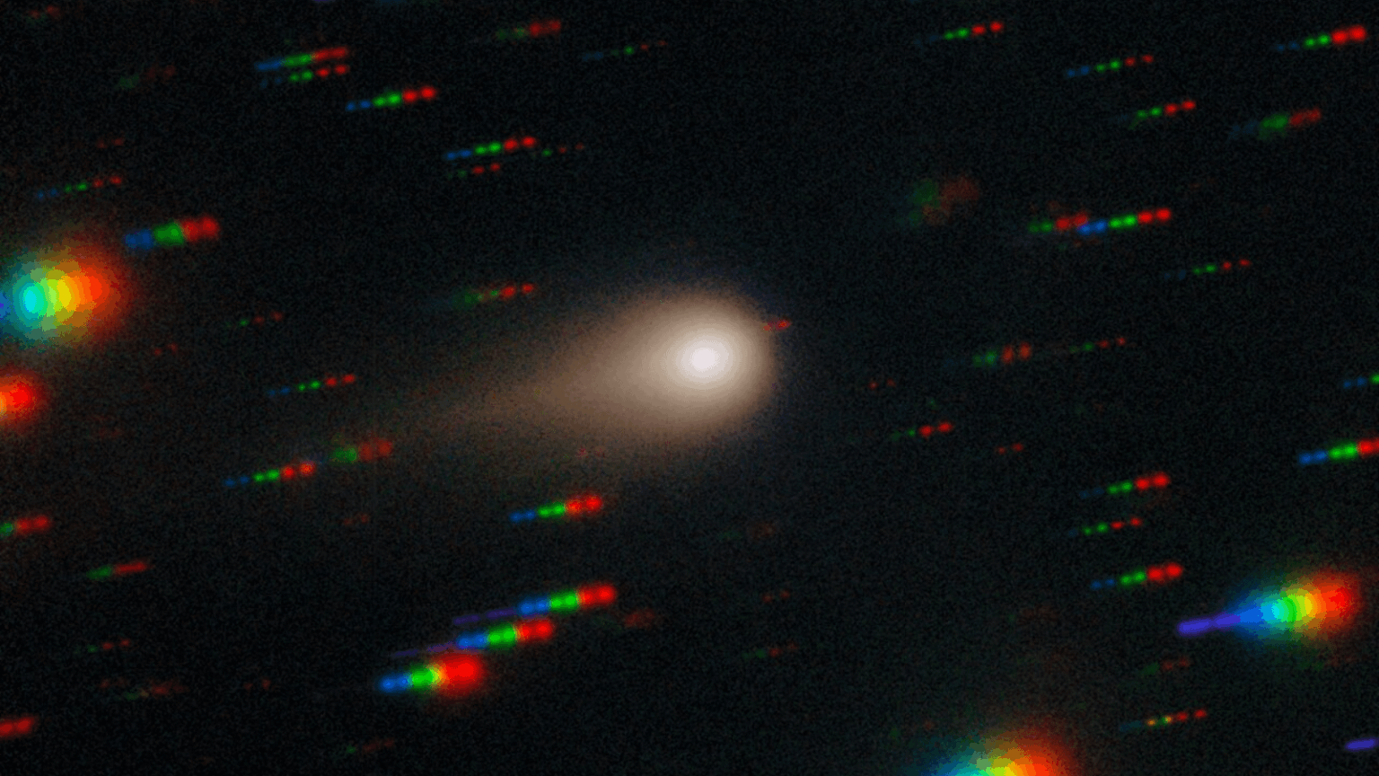 Comet 3I/Atlas grow