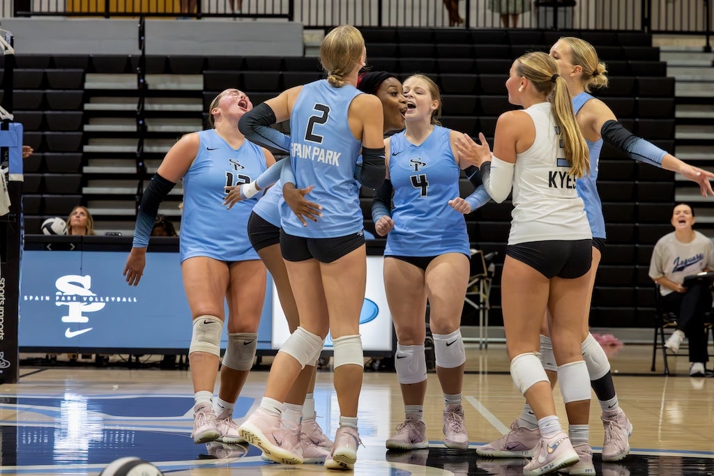 Spain Park secures sweep over rival Hoover, wins first regular-season meeting since 2022 - Shelby County Reporter