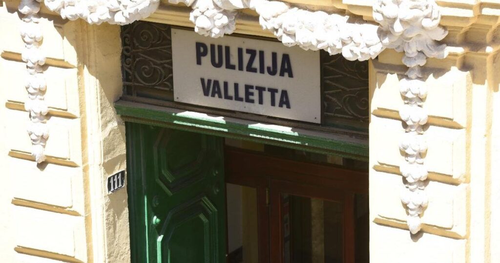 Drunk couple caught having sex on Valletta police station ramp