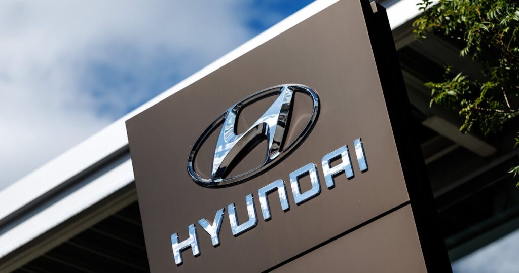 South Korea Is Pissed at Trump After Massive ICE Raid at Hyundai Plant