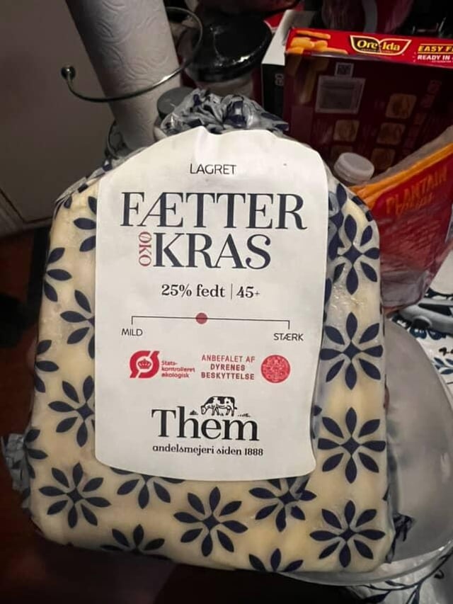 How to eat this cheese? Smells like dead booty and bad aftertaste