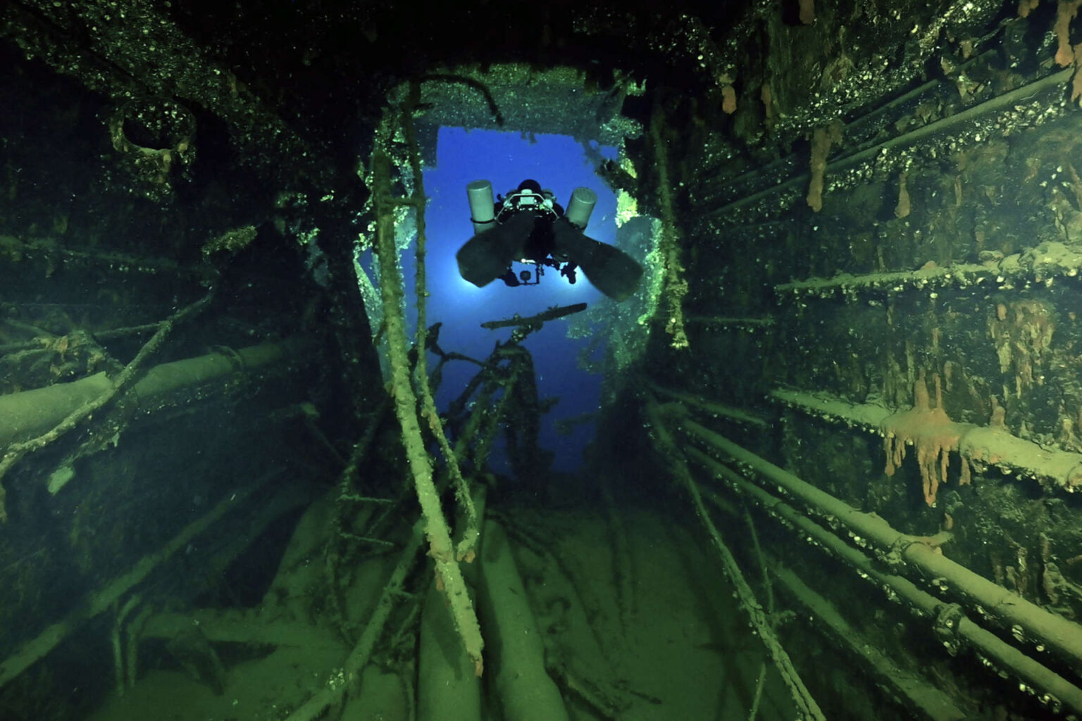 First objects retrieved from Titanic's sister ship in Greece