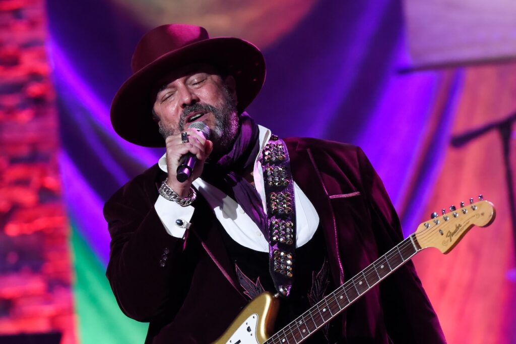 Country music world praying for Raul Malo after recent cancer update: ‘Rooting for you’