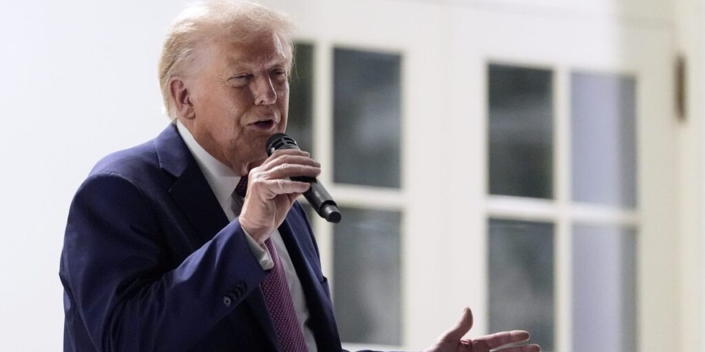 Trump has dug himself into a hole on the economy as its performance falls flat vs. his hype