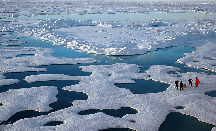 U.S. Admiral Receives Service Medal from Norway for Arctic Defense – The Presidential Prayer Team