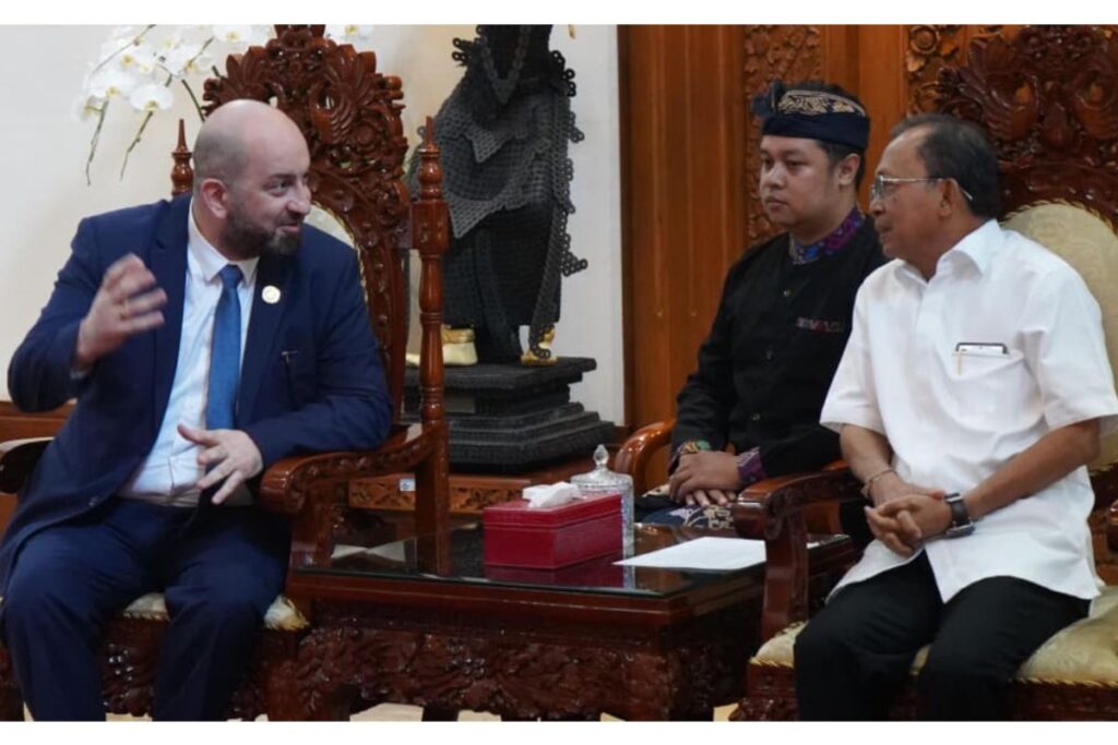 Bali governor backs Georgia&rsquo;s bid to open consulate on island