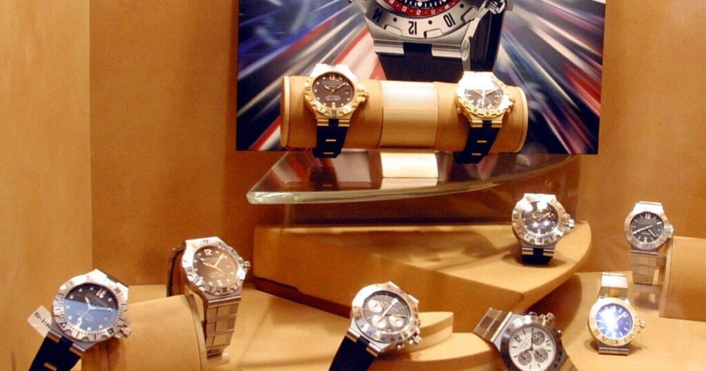 In AADE's "Tingle" well -known Traper: Buy luxury cars and watches via non -profit