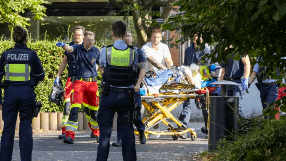 Attacked the teacher with a knife-investigators suspect the 17-year-old Kosovar had Islamist motives