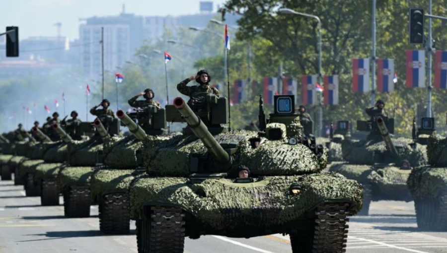 bne IntelliNews - Serbia stages one of its largest military parades in decades