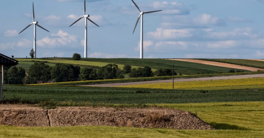 EU vows to deliver delayed 2035 climate target before COP30 – POLITICO