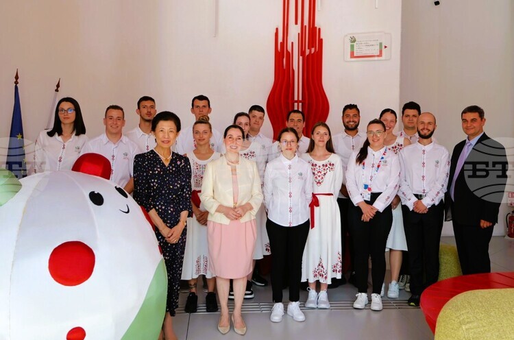 Bulgaria’s “Lacto-Chan” Named Best Mascot at Expo 2025 in Osaka