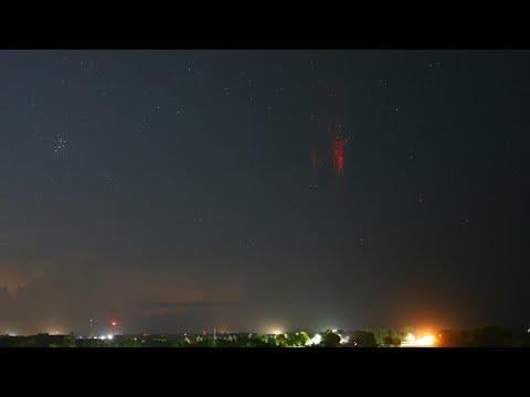 I caught a sprite in a lightning storm starlapse