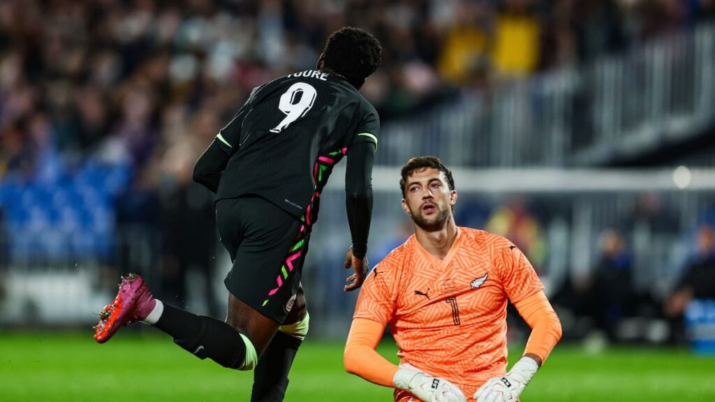 All Whites v Socceroos: Australia sweep Soccer Ashes with emphatic win