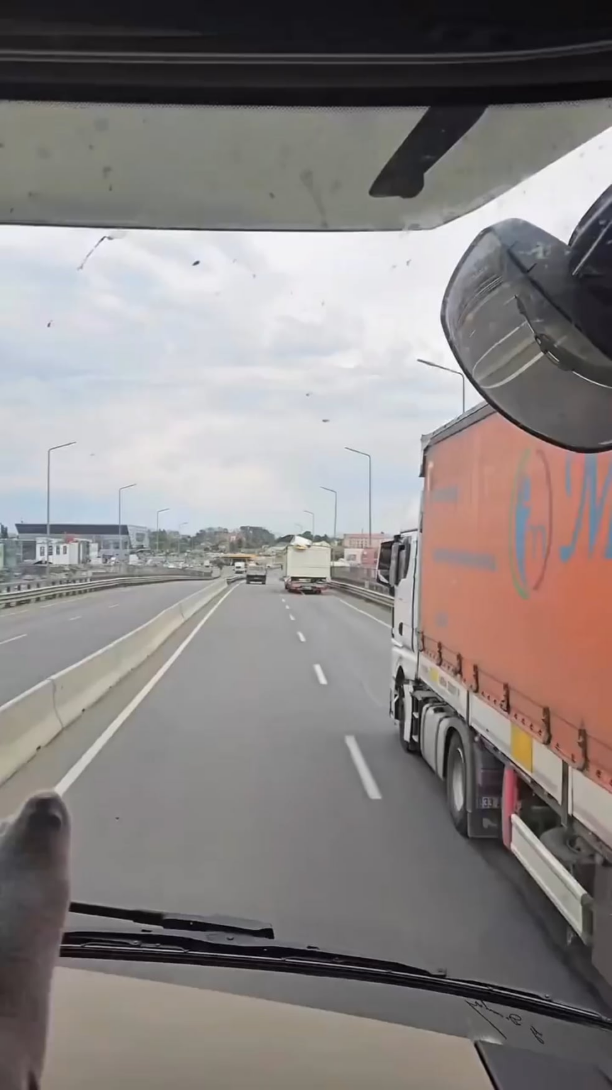 On the roads of the homeland
