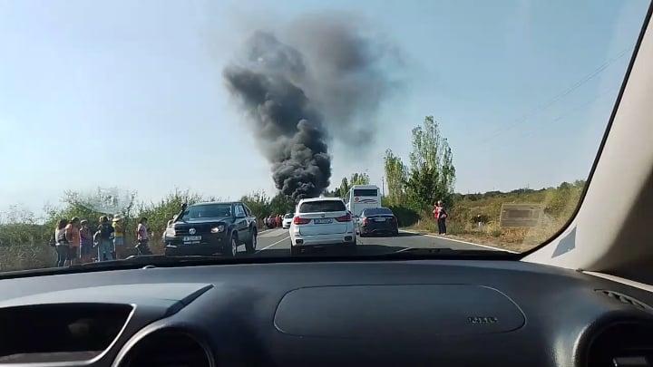 Burning bus near the village of Rudnik, Varna District