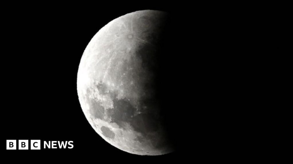 Artemis II: Nasa plans crewed Moon mission for February  BBC