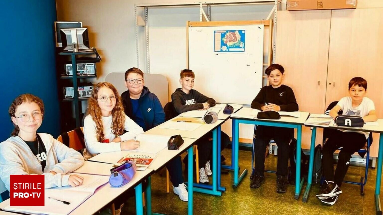 France wants to introduce Romanian into schools as a mandatory foreign language. The Ministry of Education has launched the pilot project