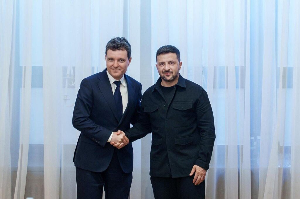 Zelenski: The drone entered 10 kilometers in the Romanian territory and operated in the NATO airspace for 50 minutes. It is an obvious extension of the war by Russia. That's how they act. At first, with small steps, then with big losses
