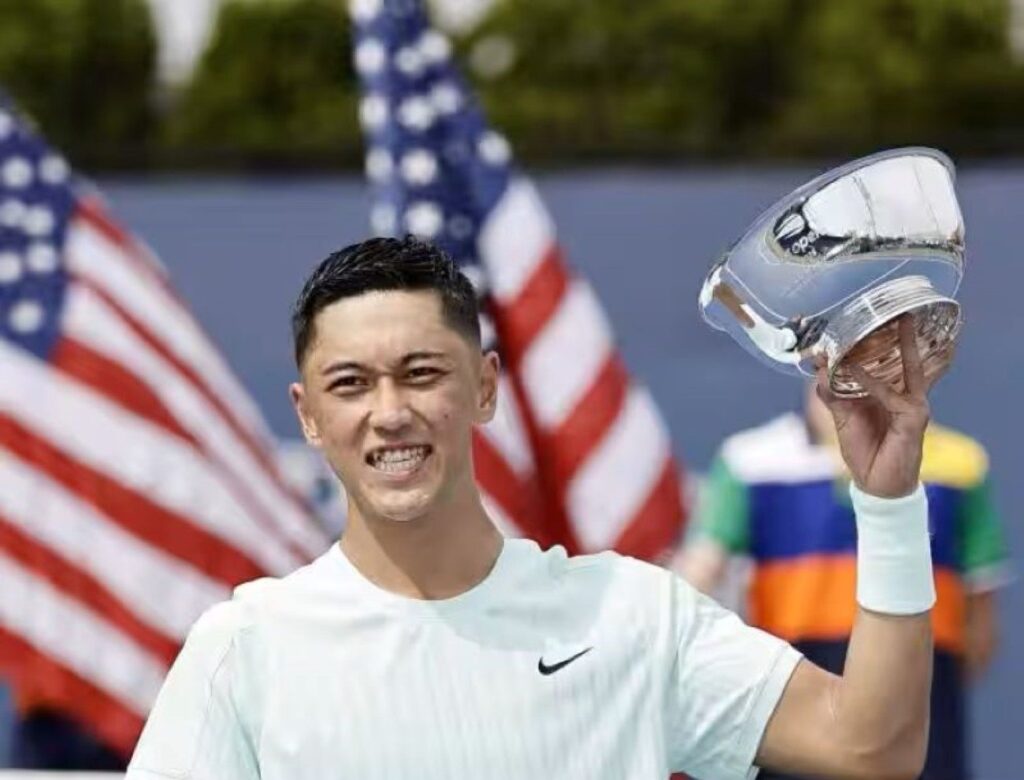 Tokito Oda’s Mission: Make Wheelchair Tennis as Popular as Baseball in Japan Tennis-Oda-US-Open-trop rs