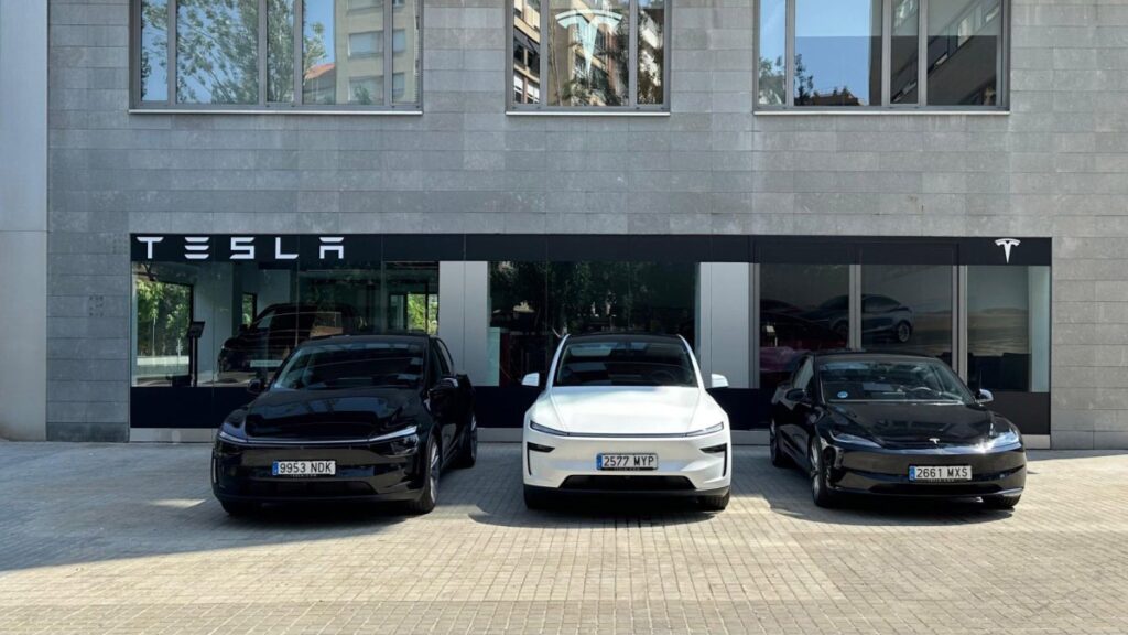 Tesla EU Sales Decline in August, Despite UK, Spain and Norway Growth – EV