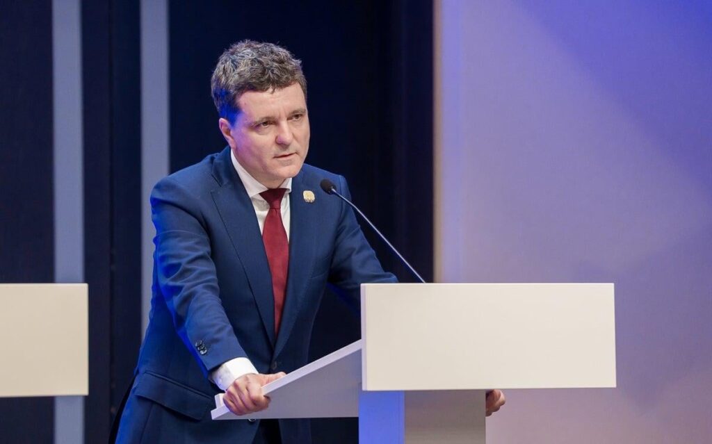Nicuşor Dan, about the 40% gold percentage: I do not think it shows a great love for some politicians who run that party, but show a deep disappointment and a lack of hope for how those who are now in power can lead