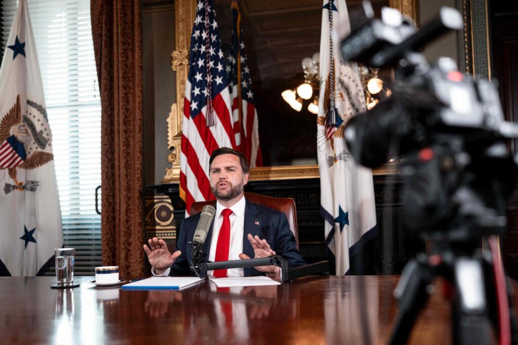 After the assassination of Charlie Kirk, the Trump administration announces an unprecedented repression against the “radical left” After the assassination of Charlie Kirk, the Trump administration announces an unprecedented repression against the "radical left"