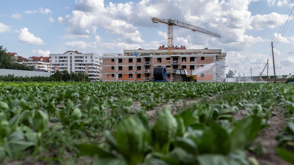 Prices of apartments are still hidden? The developer changes the rules of the game. Two days and beer were enough Prices of apartments are still hidden? The developer changes the rules of the game. Two days and beer were enough