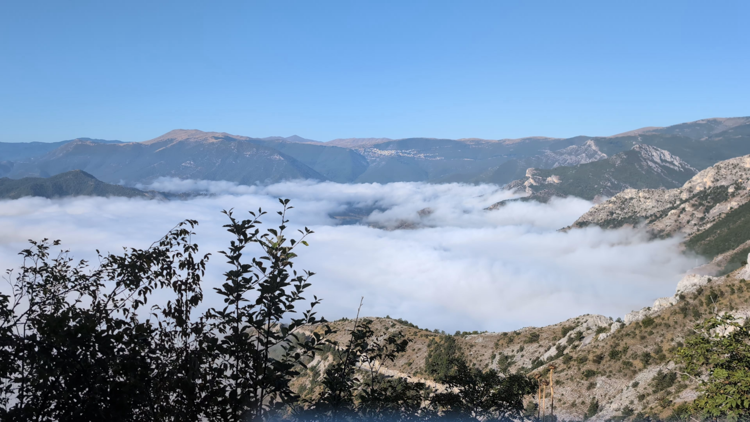 Fog over Ezero Kozjak this morning
