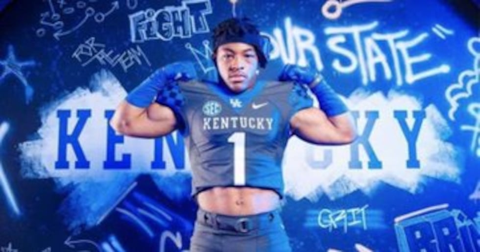 Jamarion Wilcox, a 4-star running back out of Douglasville, Ga., has signed with UK.